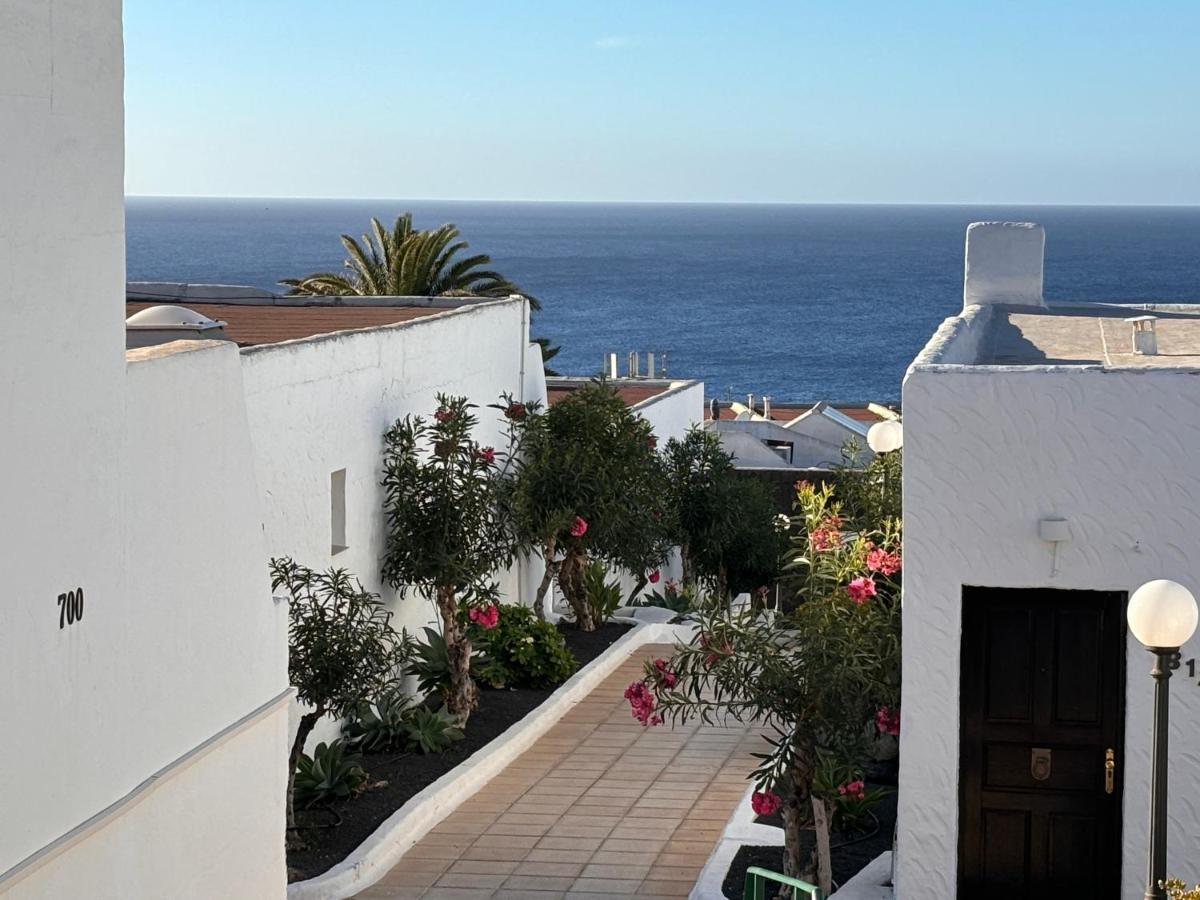 Apartment Chao Volcano Sea View, Pool, Ac Puerto del Carmen  Bagian luar foto